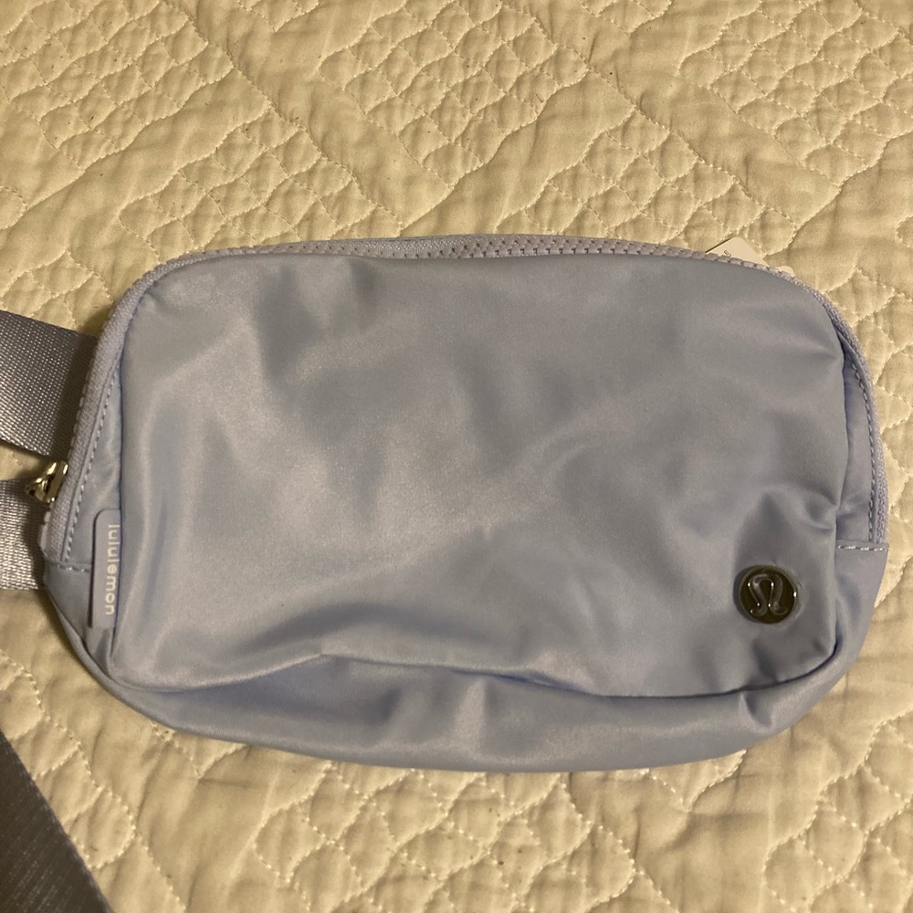 Lululemon Everywhere Belt Bag Pastel Blue